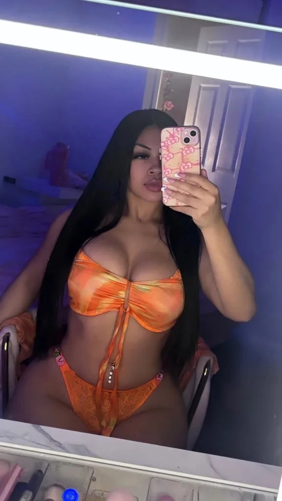 Sweet Sexy Exotic Latina - Photo 3 | Escort in Big Island
