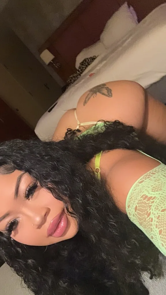 Sweet Sexy Exotic Latina - Photo 2 | Escort in Big Island