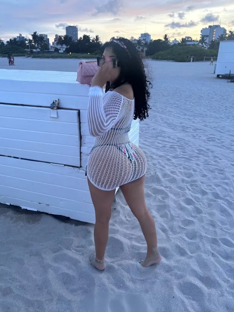 Sweet Sexy Exotic Latina - Photo 4 | Escort in Big Island