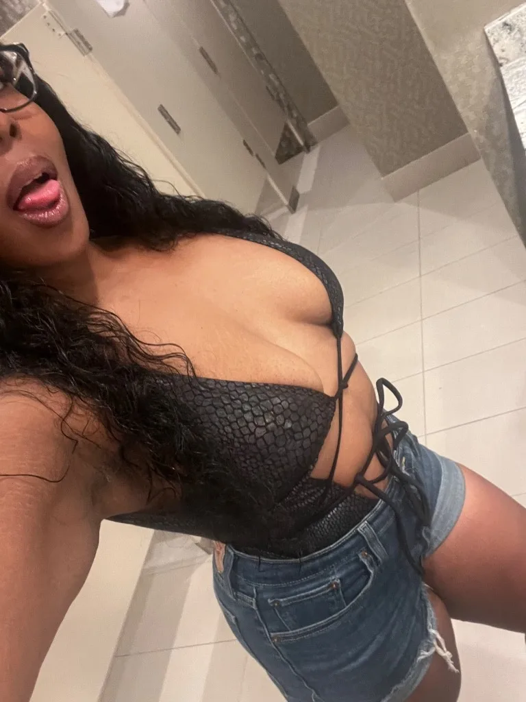 Natural Goddess & Smoking Hot Playmate 🧚 OC's favorite! - Photo 5 | Escort in OC