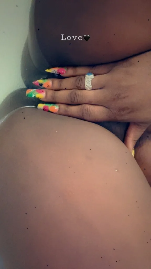 OUTCALLS ONLY SPECIAL SALE FOR MY BIRTHDAY MONEY PICK A GIFT AND GET THE TIME THAT COME WITH IT - Photo 1 | Escort in IM MOBILE OUTCALLS ONLY