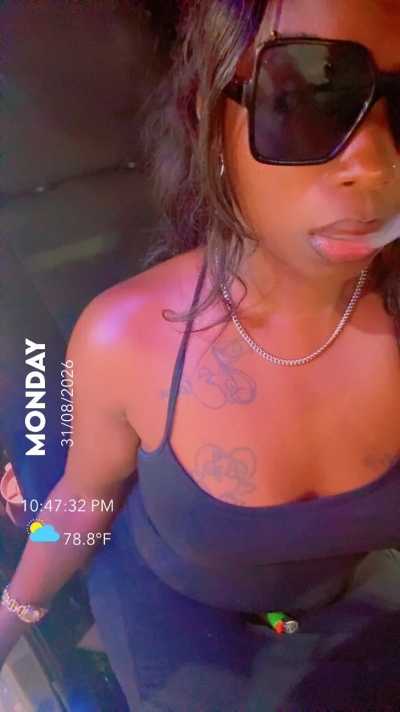 OUTCALLS ONLY SPECIAL SALE FOR MY BIRTHDAY MONEY PICK A GIFT AND GET THE TIME THAT COME WITH IT - Photo 8 | Escort in IM MOBILE OUTCALLS ONLY
