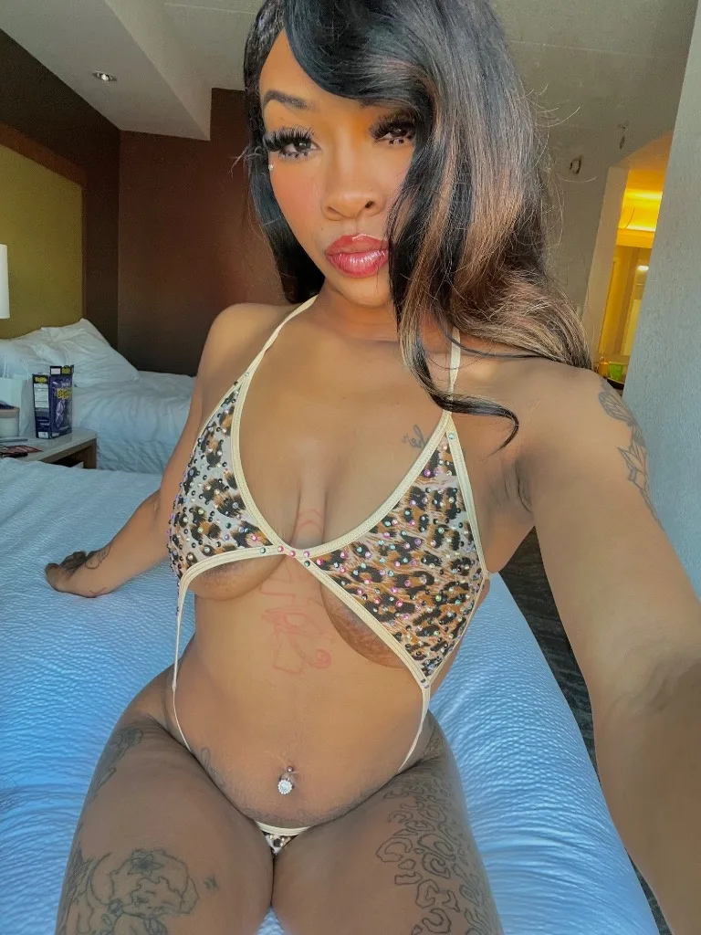 AVAILABLE NOW — EXCLUSIVE PRIVATE INCALL Elegant, discreet, and ready to make your night unforgettable. - Photo 2 | Escort in Bwi airport