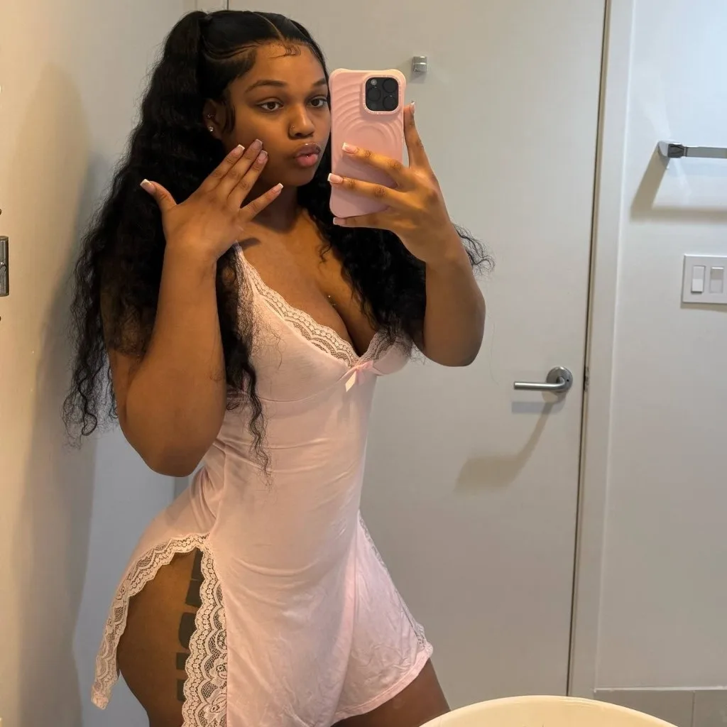 AVAILABLE - Photo 2 | Escort in Western Maryland