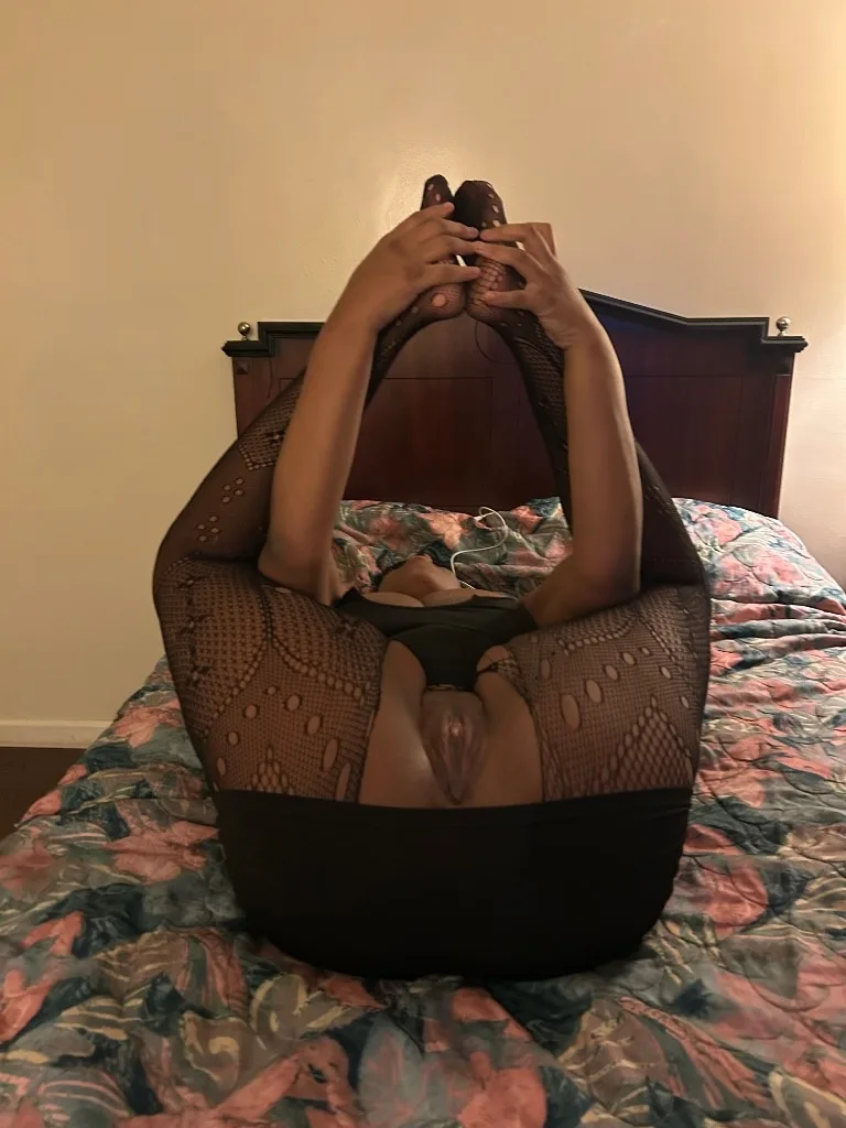horny nympho dm me - Photo 8 | Escort in Catonsville