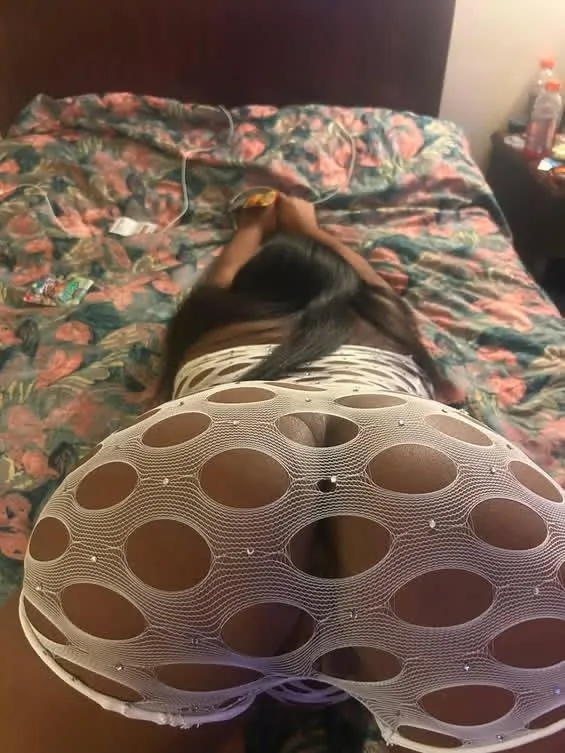 horny nympho dm me - Photo 7 | Escort in Catonsville
