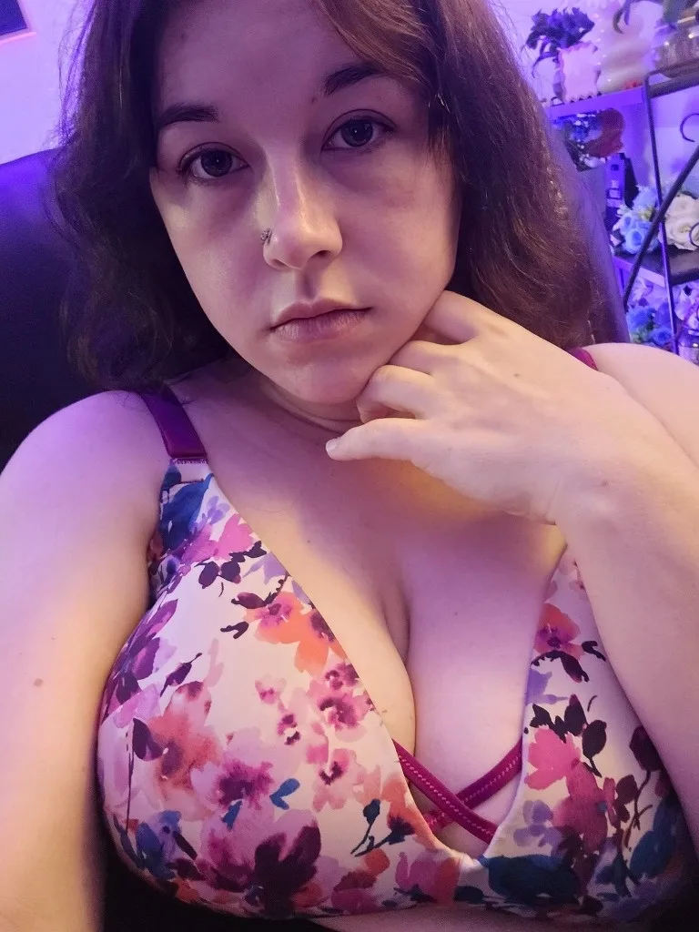 Thick Soft BBW Beauty Ready Now Big Natural Tits & Juicy Fat Ass - Photo 4 | Escort in Incall