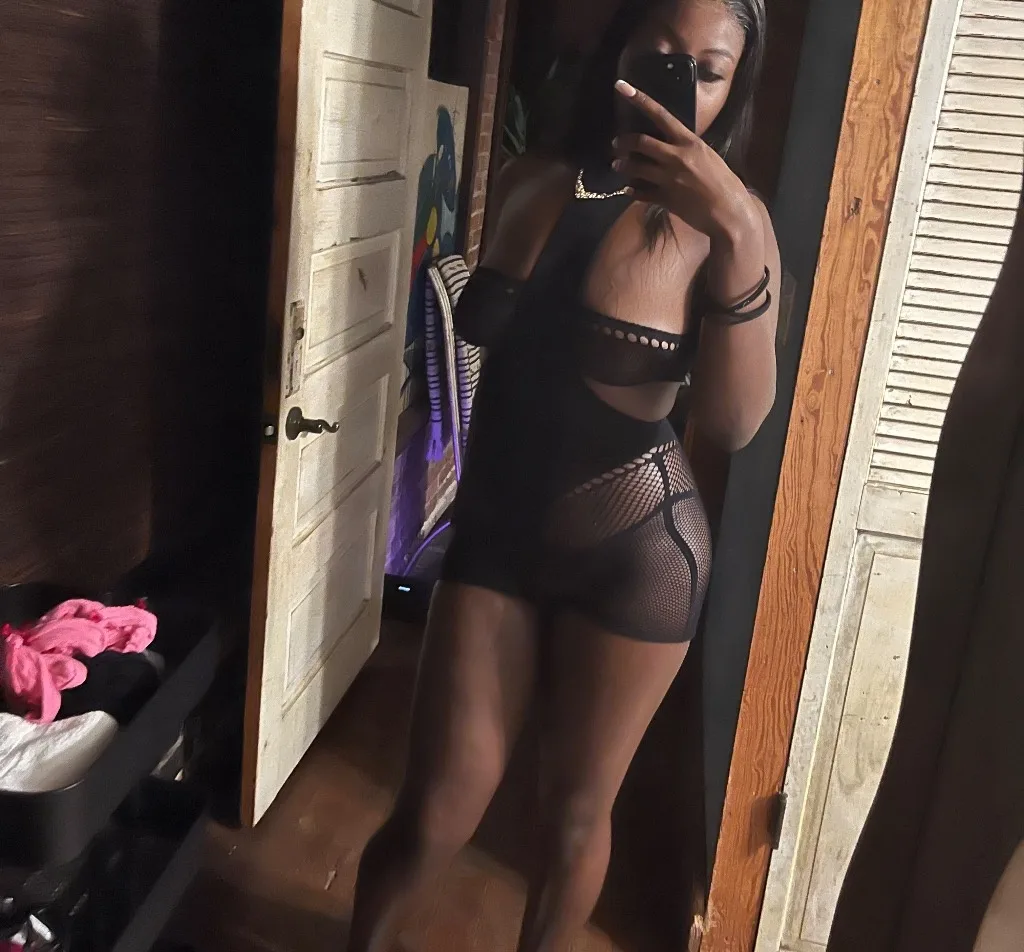 Twitter:@sexydiamond0🥵slim wet chocolate crave - Photo 7 | Escort in Catonsville