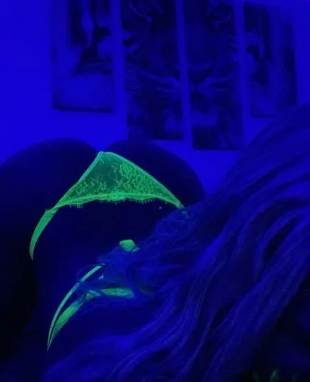 THE Petite Bombshell 🩷🫶 DREAM #1 BEST SERVICE GURANTEED 100% 🥇 Incall Outcall Carfun THE HeadDoctor SuperSoakerrrr - Photo 1 | Escort in DMV