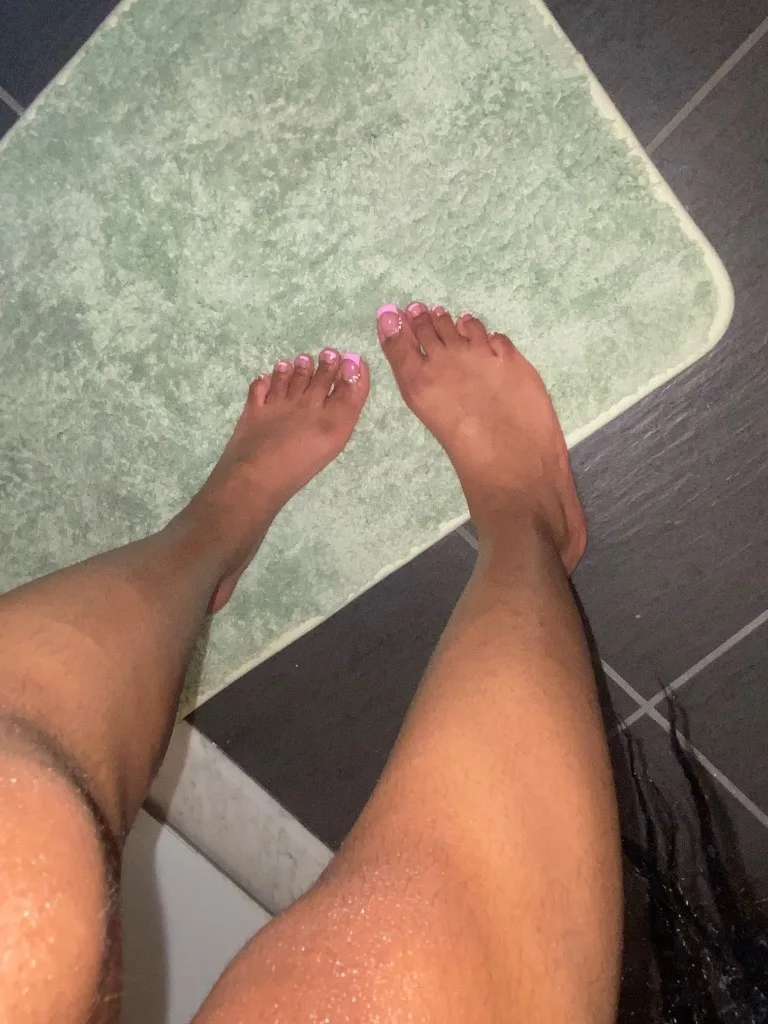 THE Petite Bombshell 🩷🫶 DREAM #1 BEST SERVICE GURANTEED 100% 🥇 Incall Outcall Carfun THE HeadDoctor SuperSoakerrrr - Photo 5 | Escort in DMV