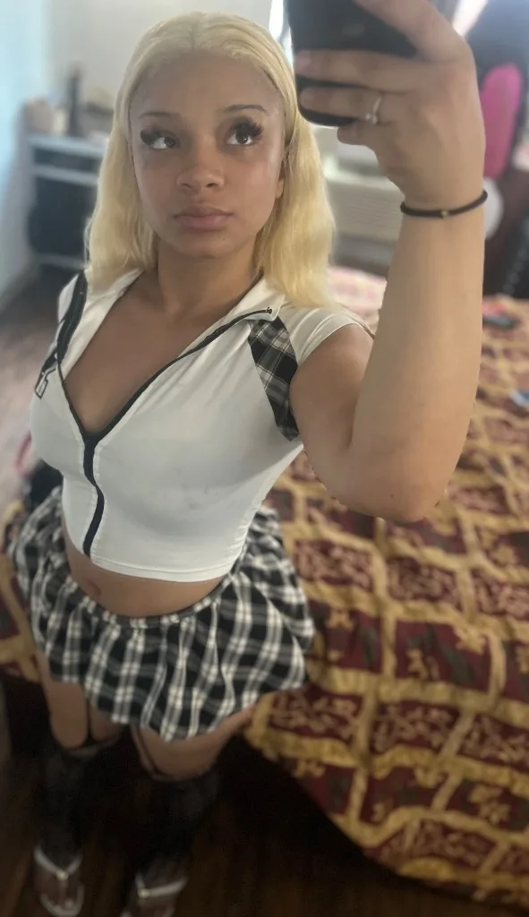cash only carplay outcalls require deposit - Photo 11 | Escort in Baltimore MD