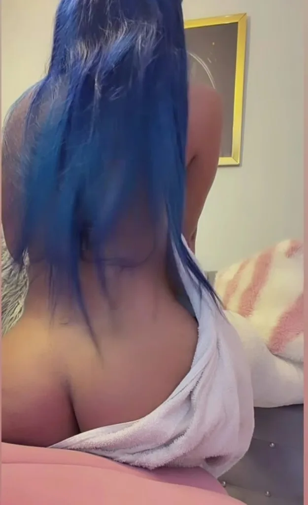 sexy latina brown 5'4 - Photo 2 | Escort in college park