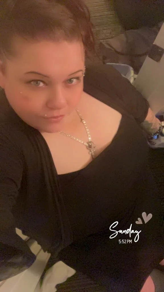 Hey Gentleman! Im here and ready for you also doing OUTCALLS!! - Photo 5 | Escort in Northern Virginia