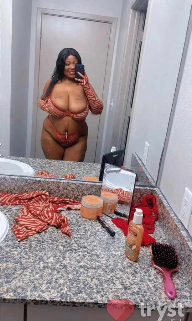 Plush Afro Cuban Playbunny7PREFER MULTI HOURS & OUTCALLS ‍⬛est majic mouth & Love fetishesTEXT or EMAIL ONLY🥥 - Photo 4 | Escort in Largo Capitol Heights Upper.