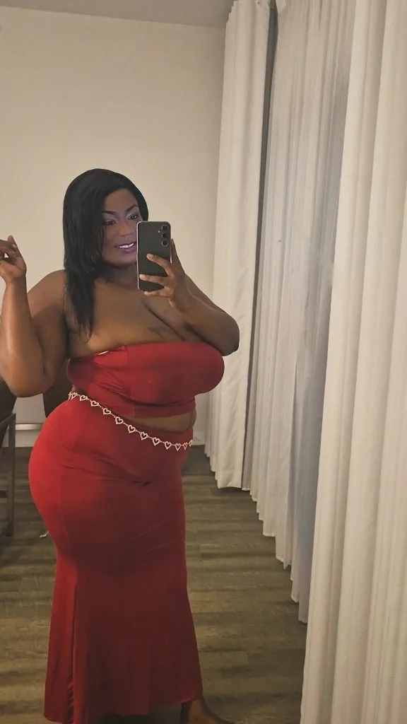 Plush Afro Cuban Playbunny7PREFER MULTI HOURS & OUTCALLS ‍⬛est majic mouth & Love fetishesTEXT or EMAIL ONLY🥥 - Photo 6 | Escort in Largo Capitol Heights Upper.