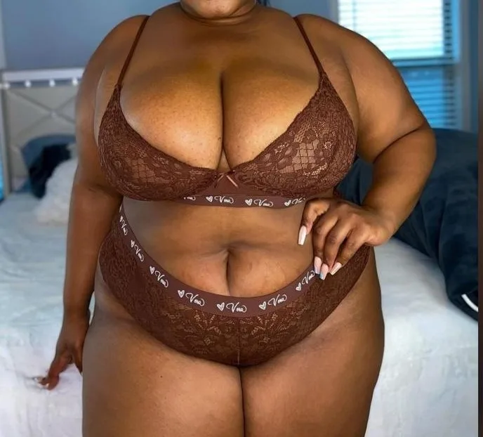 Come Have Some Fun With Me - Photo 4 | Escort in Washington