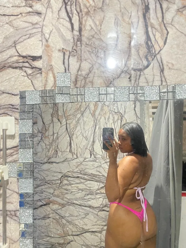 I'm a natural brunette with a nice pussy, I don't do outcalls, I have my own safe place - Photo 2 | Escort in catonsville