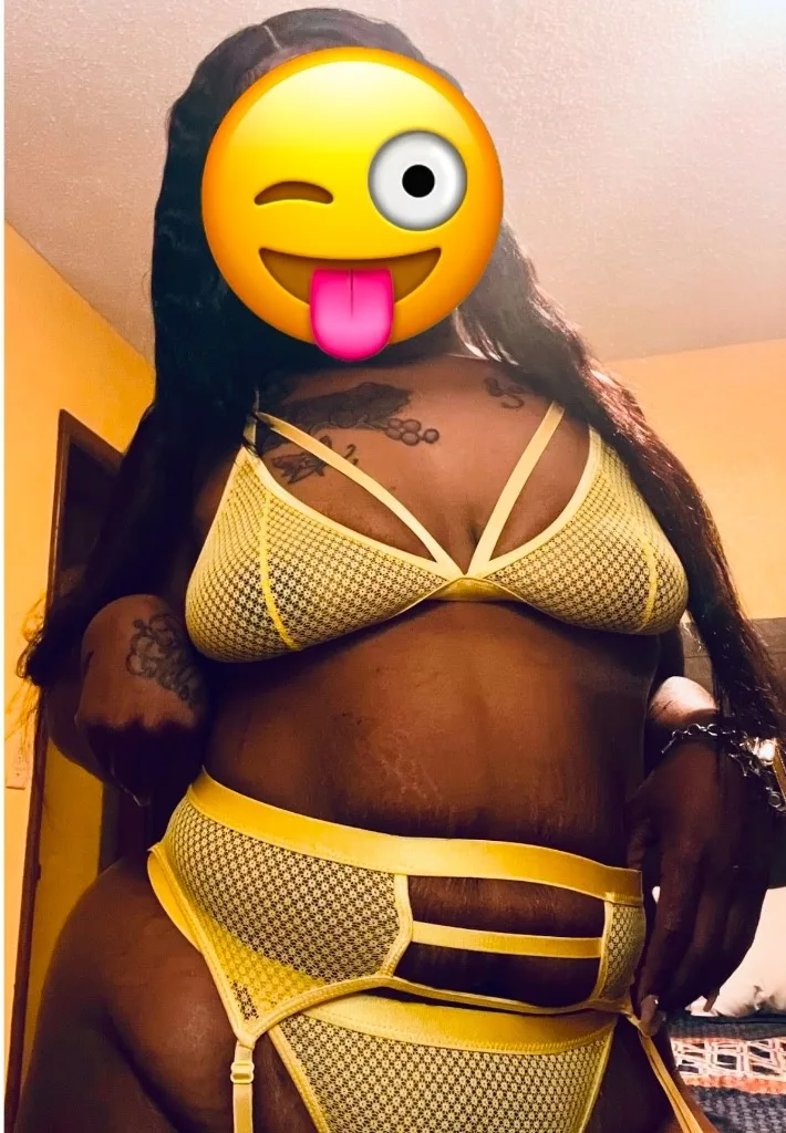 COME EXPERIENCE THE DISNEY WORLD FOR ADULTS - Photo 4 | Escort in West
