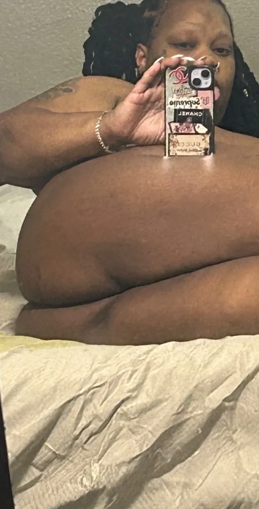 FACETIME LATENIGHT SHOWS SEXY BBW - Photo 2 | Escort in ON YOUR PHONE SCREEN