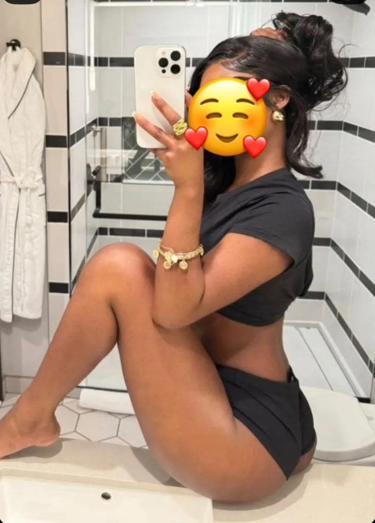 Hi, I'm Luna Latina - Photo 3 | Escort in Disponible en tu area por poco tiempo