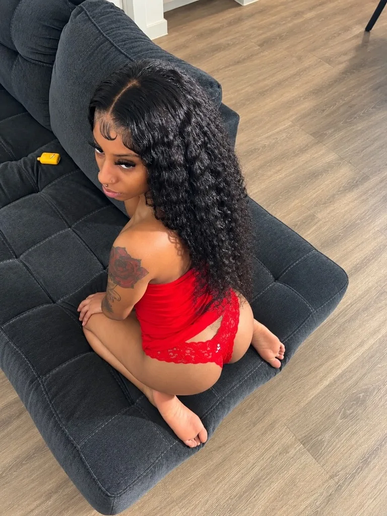 ready to satisfy your every desire 100 qv special - Photo 2 | Escort in Downtown