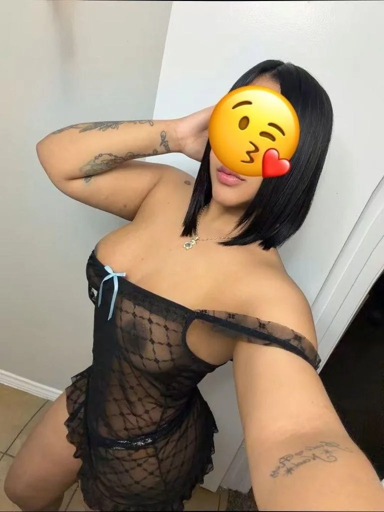 She’s A Whole Experience - Photo 2 | Escort in Rocville MD