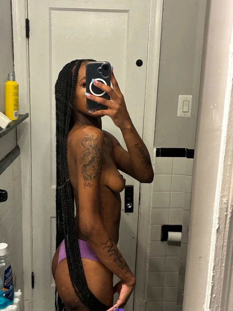 AVAILABLE NOW IN VA FOR OUTCALLS/CARFUN! - Photo 2 | Escort in The whole DMV