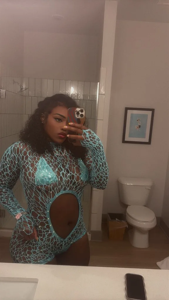 Your New Favorite Addiction - Photo 3 | Escort in Baltimore