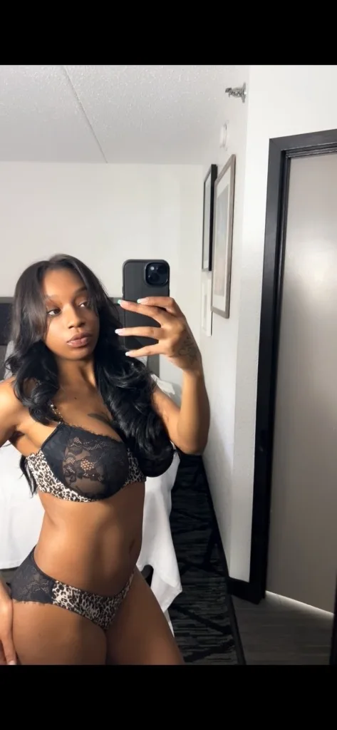 WET and CREAMY Super Grip - Photo 1 | Escort in Lanham