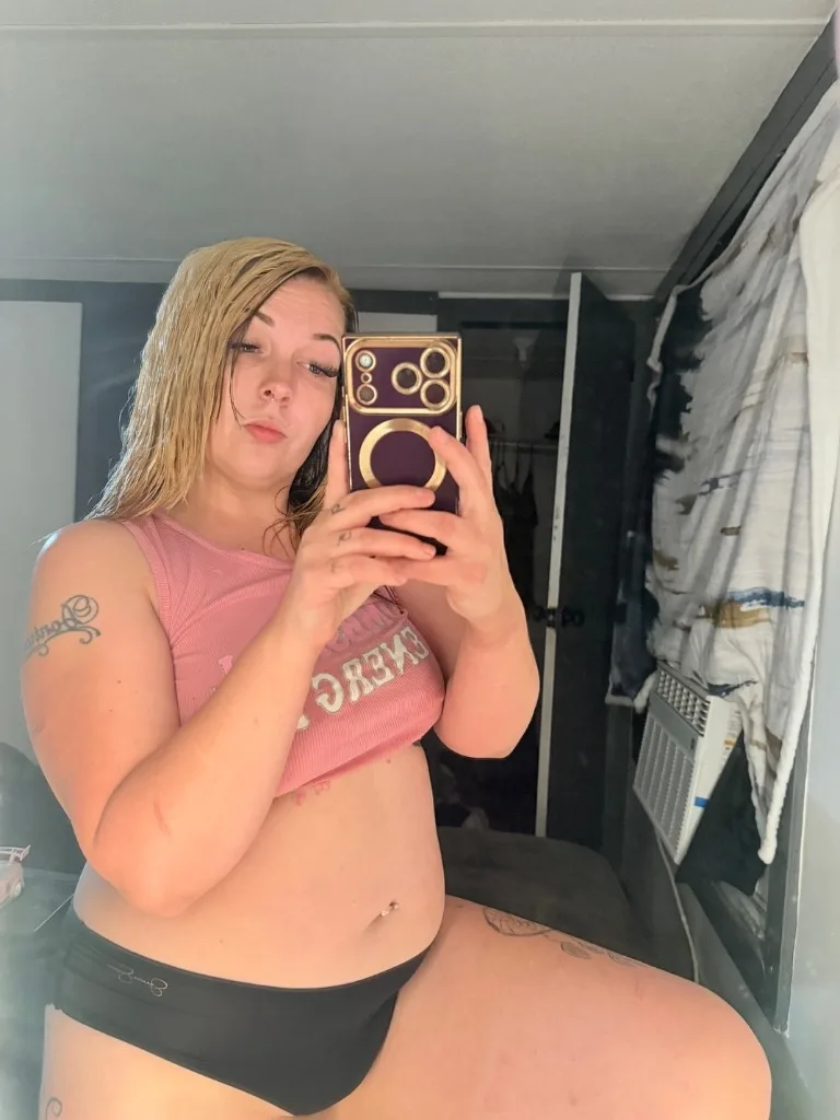 head So fire PUSSY so Wet - Photo 2 | Escort in Limthincum height