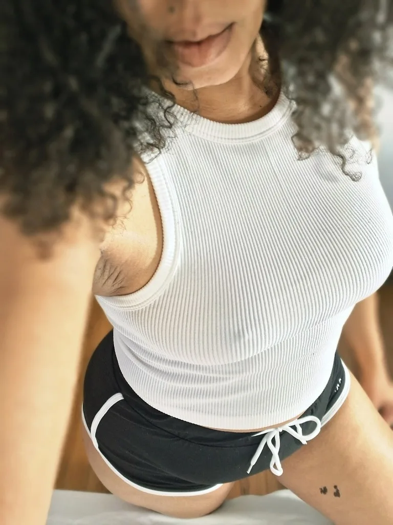 Sexy 🤩 Slim Thick - Photo 3 | Escort in Capitol Heights