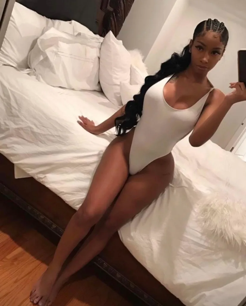 incall - Photo 4 | Escort in Chantilly
