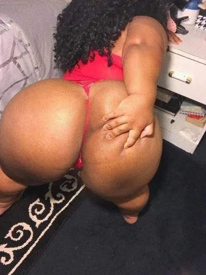 Yes I'm available 3ft 11inchincall outcall and car dategood smelling pussy - Photo 4 | Escort in Baltimore