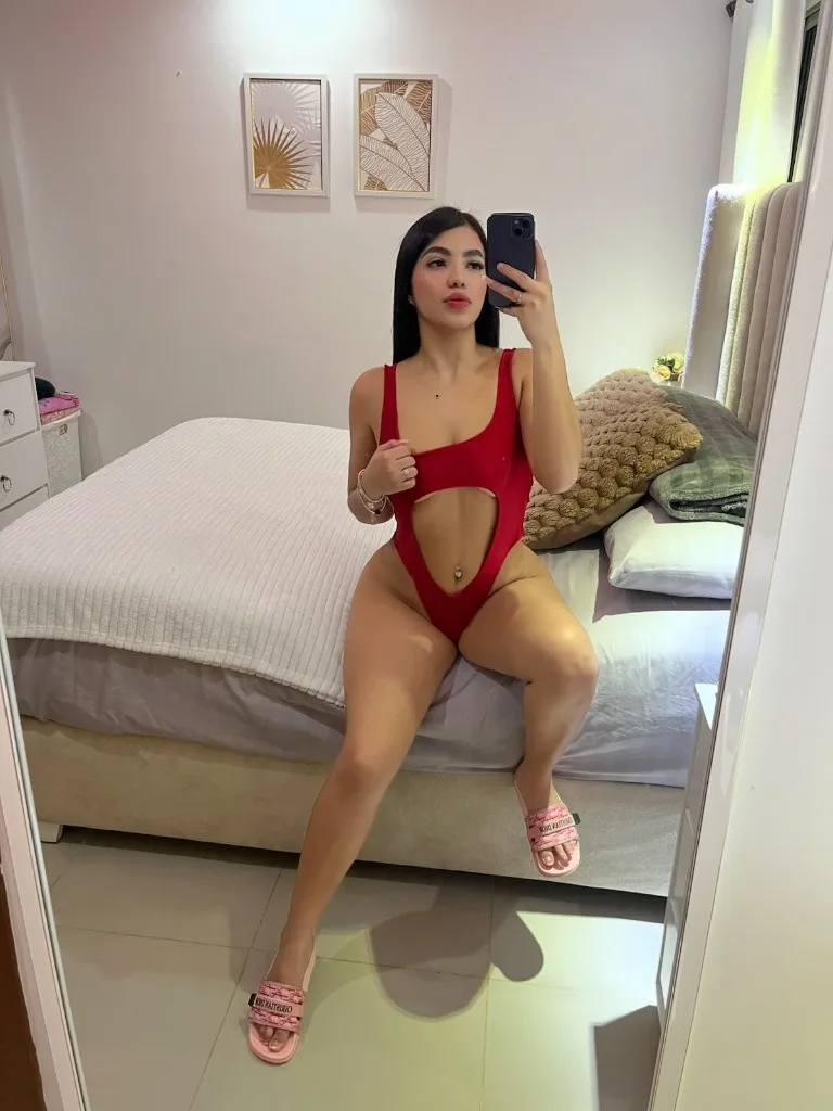 ❤ Hola amor soy chica Latina nueva en la Zona 🔥🔥