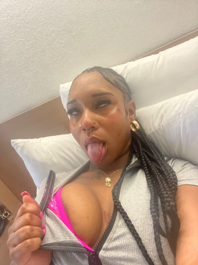 I SUCK THE BEST AND FUCK EVEN BETTER - Photo 2 | Escort in Towson
