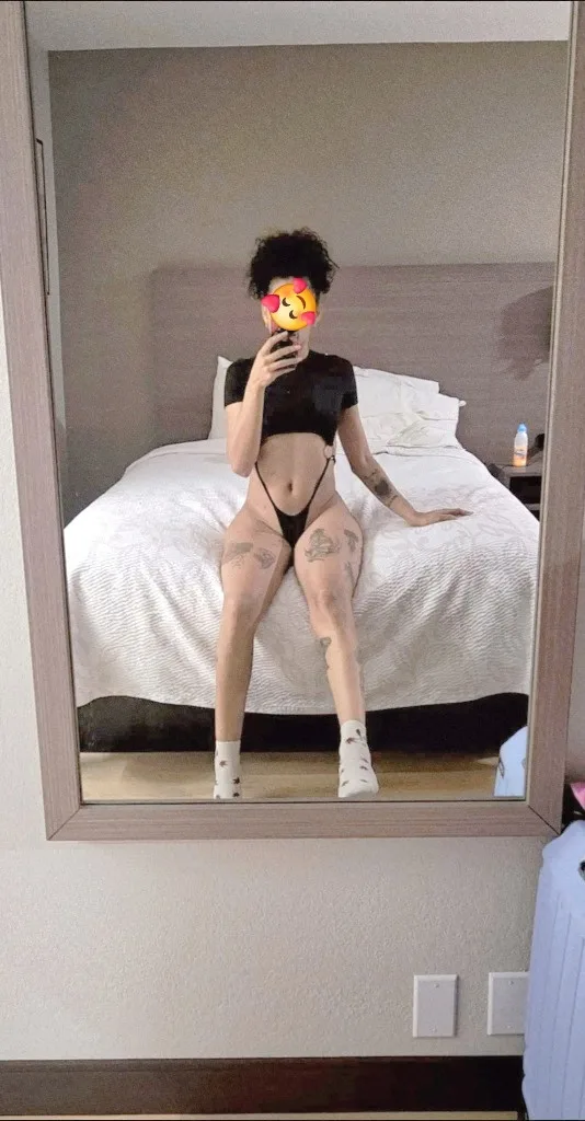 😍Carol😘Your sexy, slender girl—100% real. Come over; I’m very eager to please.
