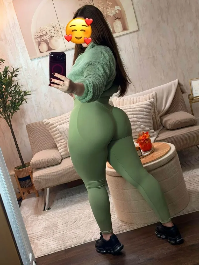 Latina girl with her Colombian friend 🇨🇴 active 24/7 - Photo 1 | Escort in Frederick