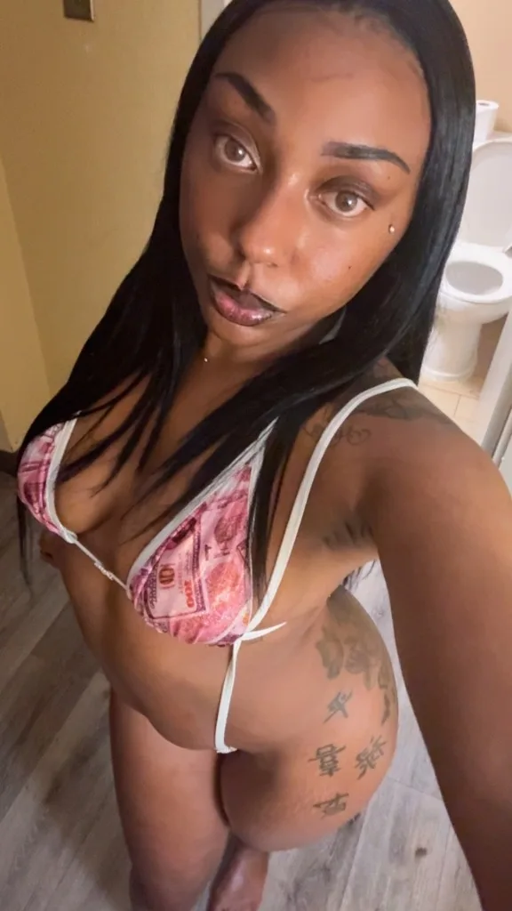 HONEYS BACK YOUR FAV GIRLS BACK INCALL & OUTCALL - Photo 5 | Escort in INCALL CAMPSPRINGS OUTCALL UBER REQUIRED