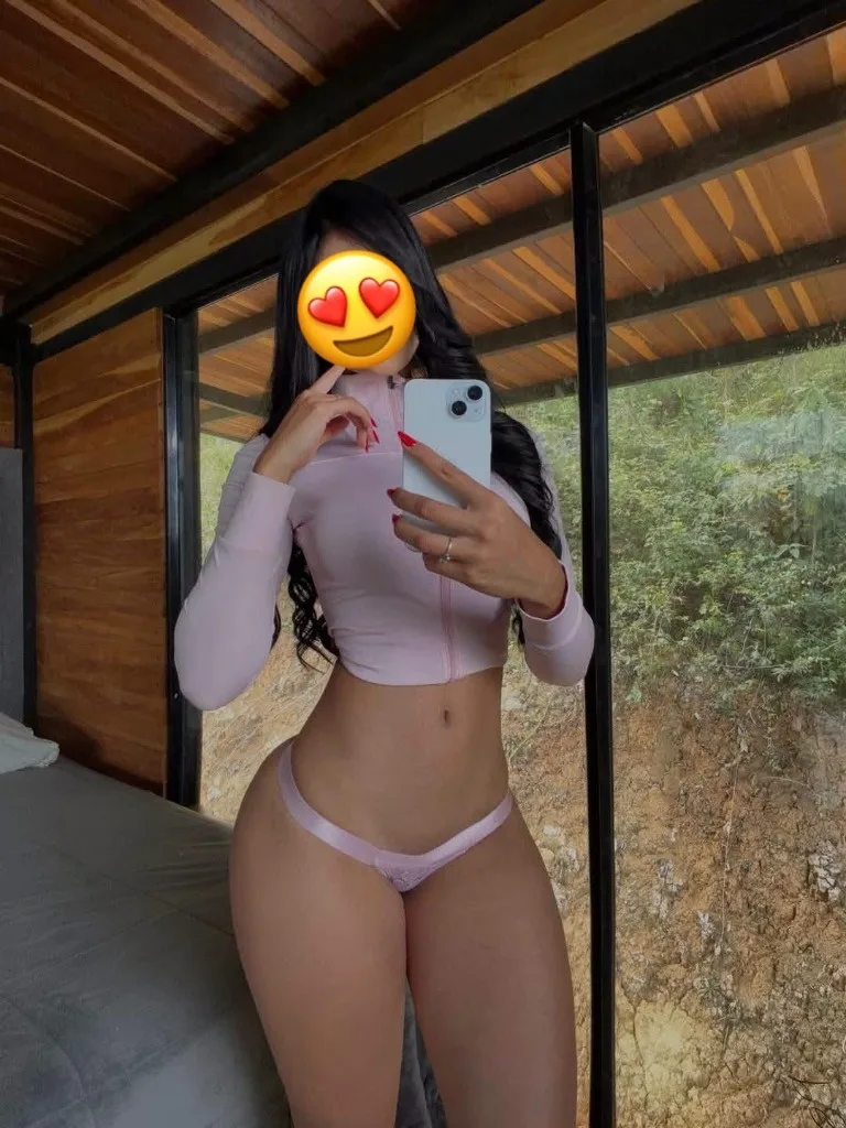 Latina girl with her Colombian friend 🇨🇴 active & available 24/7 - Photo 2 | Escort in Linthicum Heights