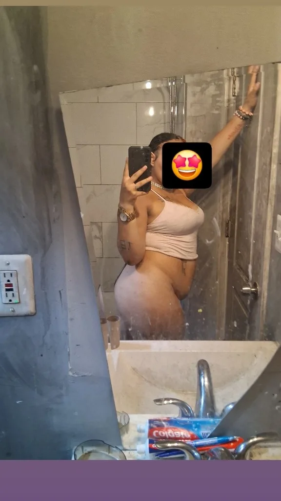 Wetter N Hotter Then ooppsszz let me not spoil - Photo 5 | Escort in West Baltimore