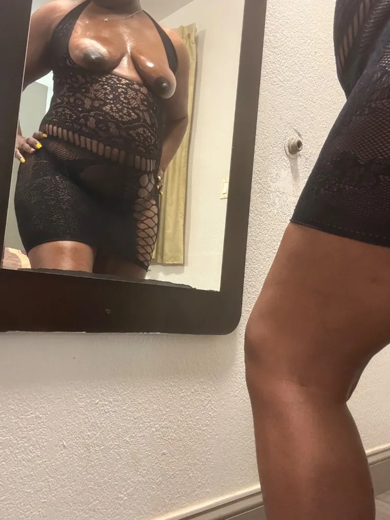 COME AND FIND OUT JUICY - Photo 3 | Escort in CAMP SPRINGS