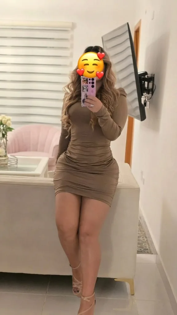 Gorgeous Latina girl with her Colombian friend 🇨🇴 available 24/7 Sweet vibes, playful energy and unforgettable company 🥰 - Photo 3 | Escort in Linthicum Heights