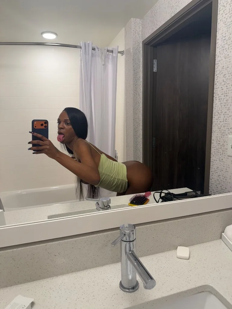 2026 TRANSEXUAL baddie ts RIHANNA here lets freak 🫣🤪 daddy - Photo 5 | Escort in In & outcalls