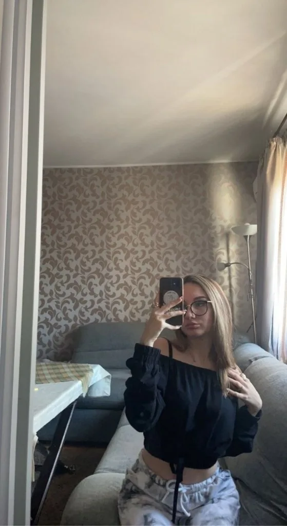 I'm SweetBeauty QueenLove to suck you dry party girl Incalls Outcalls Car Fun Available 24/7 - Photo 4 | Escort in My WhasApp 341 267 3 1