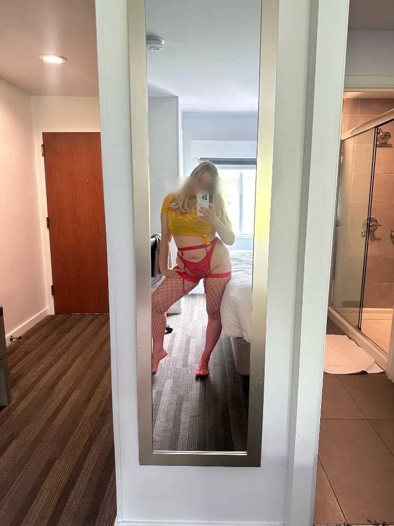 NEW!!!Ivy League Blonde Girl Next Door!!! - Photo 12 | Escort in DuPont Circle