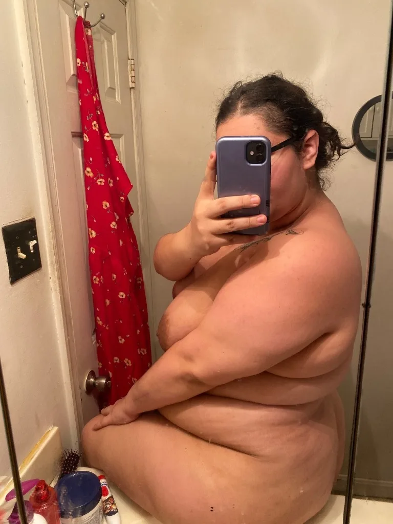 luscious BBW ready to please