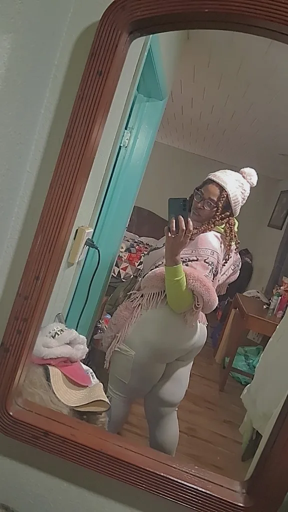 WASSUP I EAT DICK FUK THE SHIT OUTTA ME LIKE RIGHT NOW . I WANNA EAT SOME DICK/PUSSY GET MY FACE FUCKED I BET I EAT DICK BETTER THAN YA GF WIFE BBY MOTHER SIDE BITCH... LETS BET!!! WASSUP DOWN FOR W - Photo 3 | Escort in Woodlawn