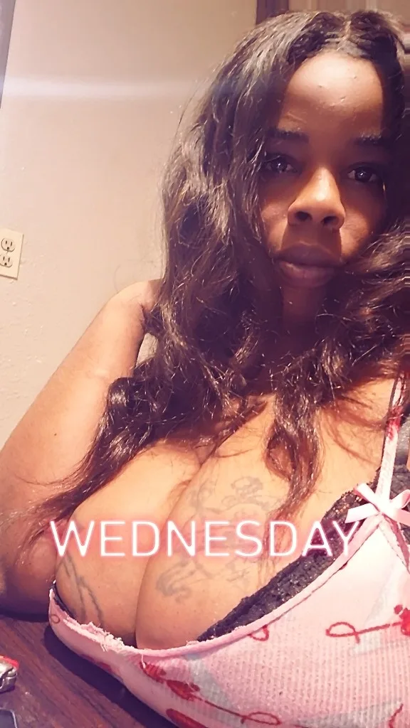 LAST CALL FOR DEALS ENDING SOON INCALLS ONLY 65QV 140BBBJ&QV 70HEADWITHCONDOM 120BBBJ 200CIM 200BARE 250CREAMPIEQV CASH ONLY OR CHIME ONLY INCALLS TILL 7PM - Photo 3 | Escort in 407 REISTERSTOWN RD Pikesville