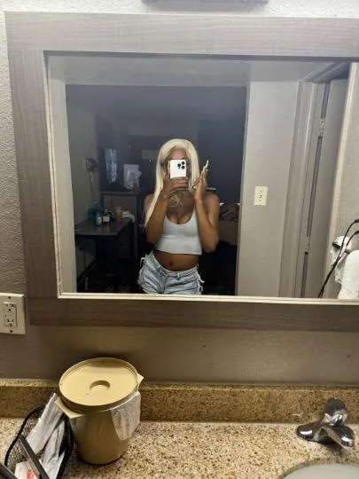 DEEPTHROAT GODDESS INCALL AVAILABLE SUBURBAN AND PETITE ALWAYS AVAILABLEtranssexual - Photo 6 | Escort in Alexandria
