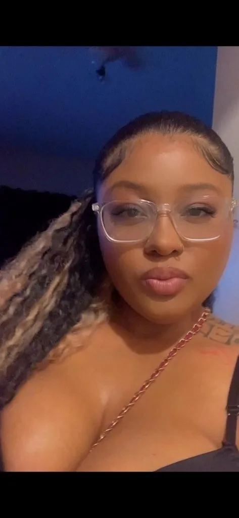 Available Mature and sexy girl 🥰with experience ‍ - Photo 3 | Escort in Landing Road